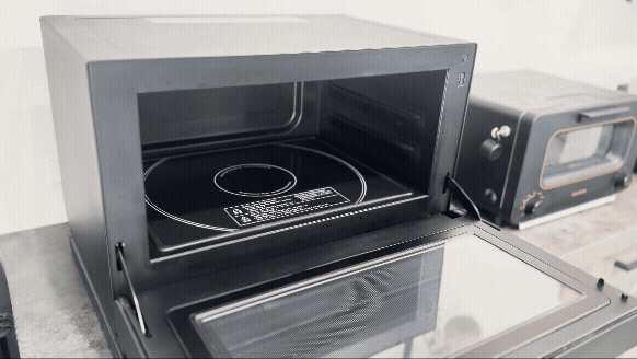 【直火もレンジも】瀬戸焼匠の技で誰でも手軽に極うまを！マルチなダッチオーブン